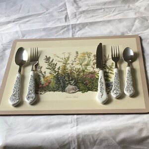 Disney 5 PIECES FLATWARE THE BEAUTY & THE BEAST BE OUR GUEST